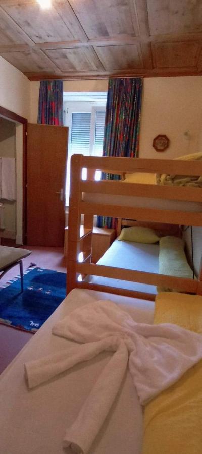 Garni Fluela Susch Hotel Buitenkant foto