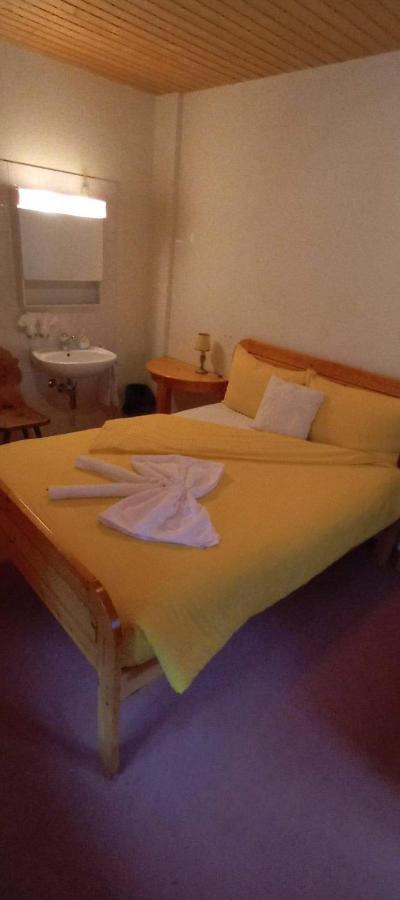 Garni Fluela Susch Hotel Buitenkant foto