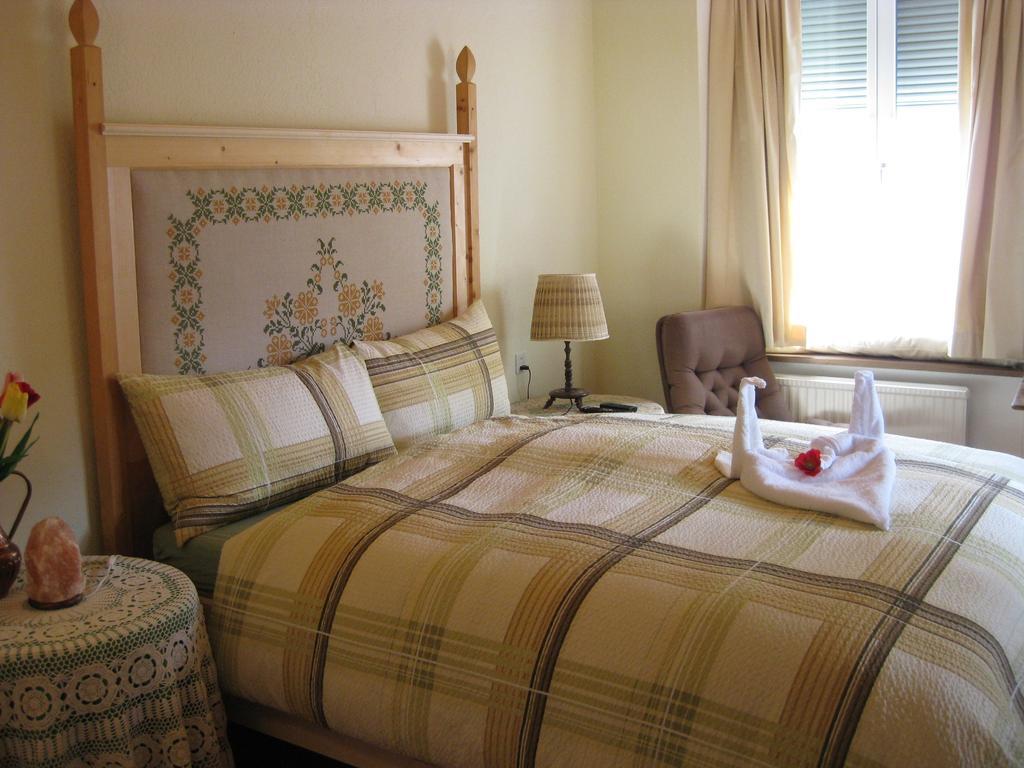 Garni Fluela Susch Hotel Kamer foto